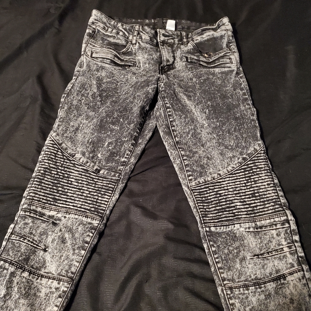 Acid Wash Black and White Skinny Jeans